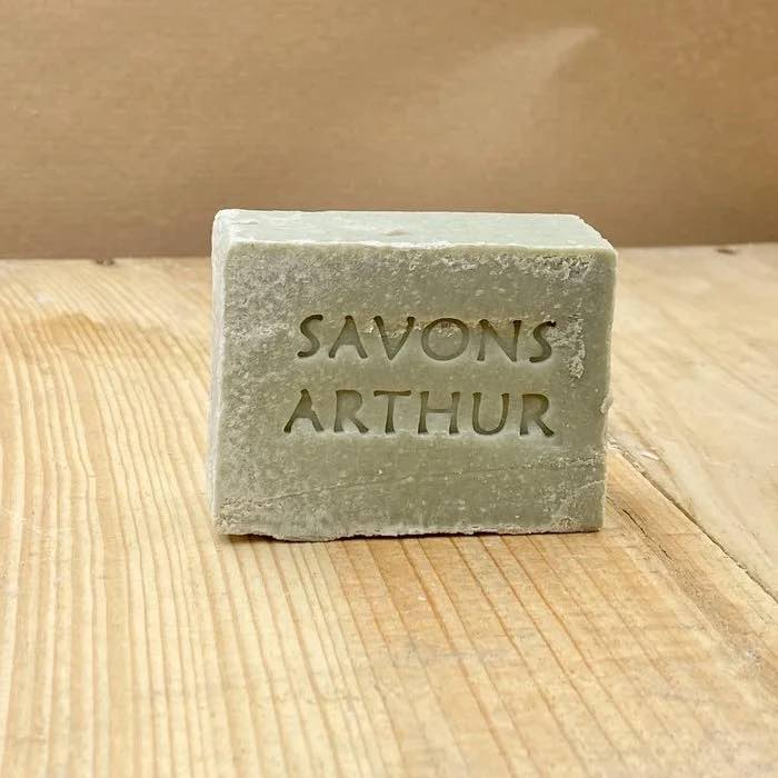 Savon & Shampoing à l’huile d’olive BIO et argile verte - vegan – Nature & Progrès – vrac 100g - dès la naissance - Savon - Savons Arthur - Nature For Kids - 1